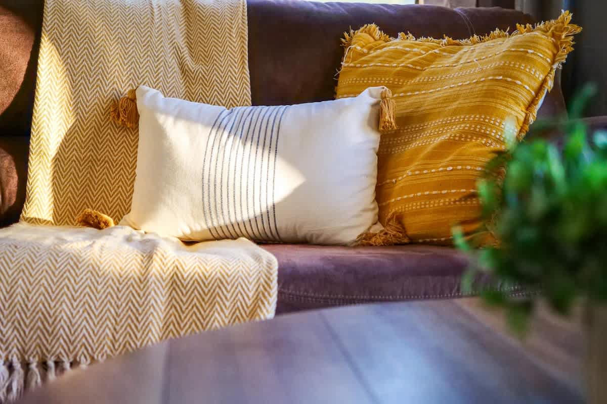 0f17b610 5699 46 H bG3