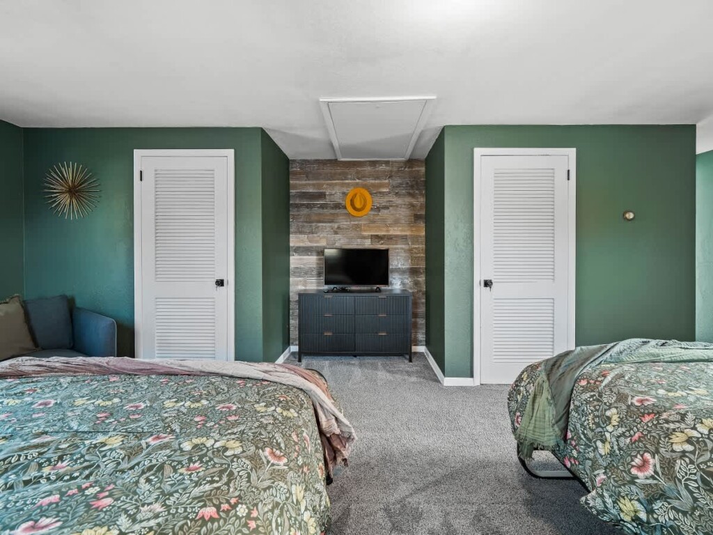 156460e7 17ab 45 GOjUk