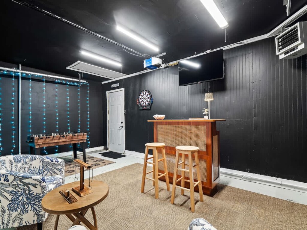 167b81ae 7f0d 40 Fy8XM