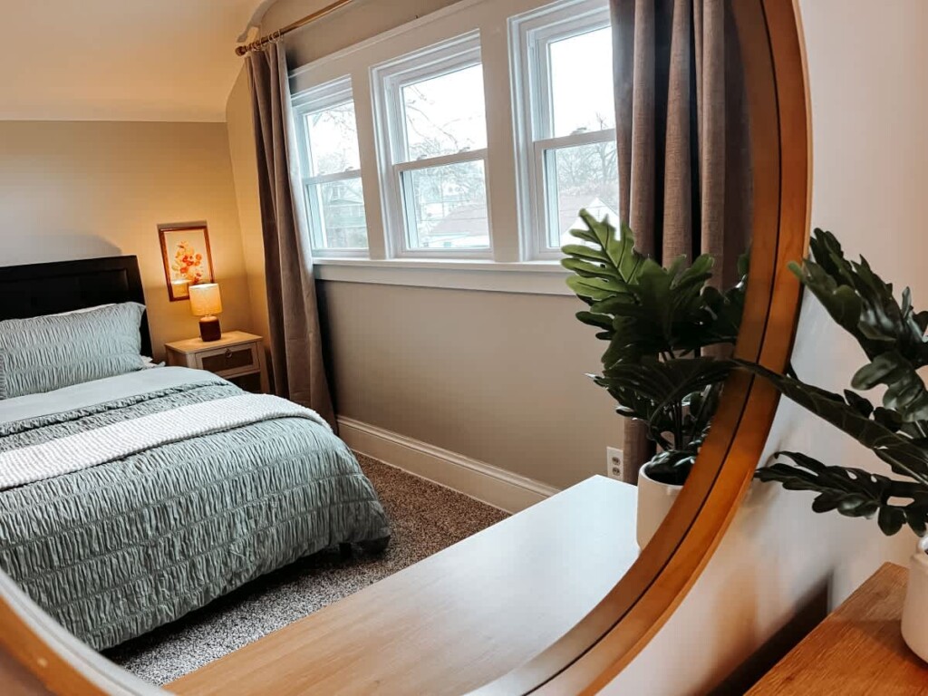 16de3a87 d462 4c o2sRY