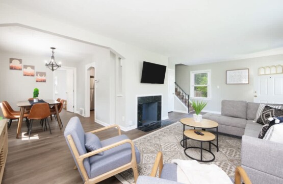 1cef1e74 6b08 4f EFJus