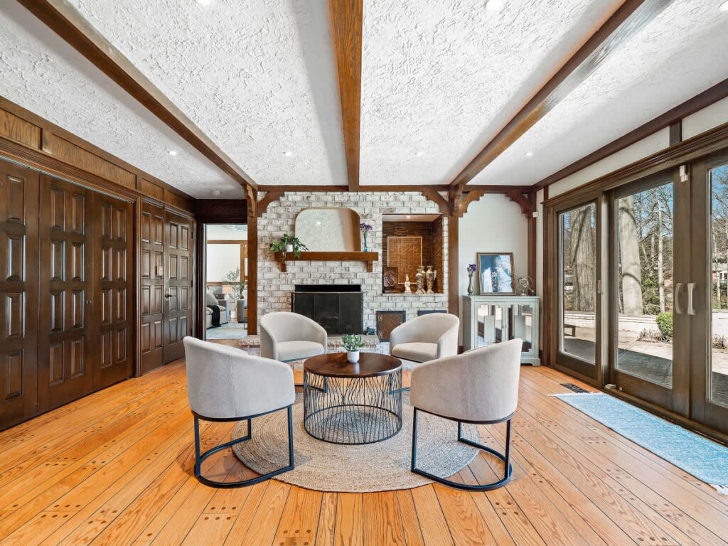 1dbdbdaa 0a85 48 6nCxl