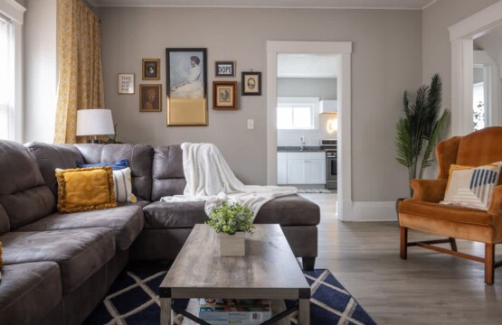 1dece61e 8768 4e Em1s9