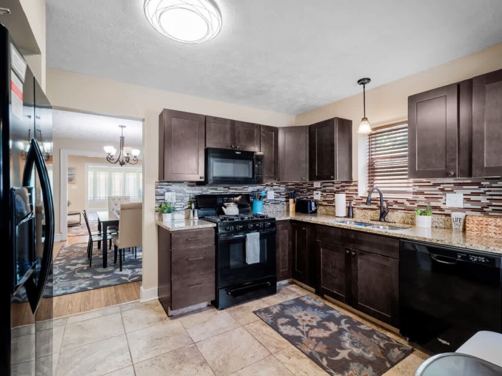 1e119b2d 20f1 4f N0wVc