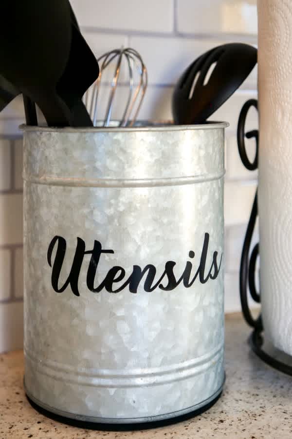 1ea4671c 6f4d 42 AyIvL 1