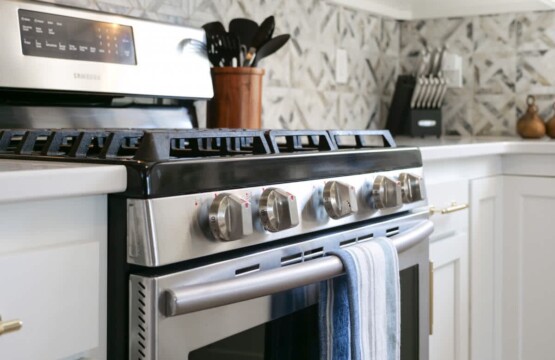 2002c009 d681 42 AKPSw