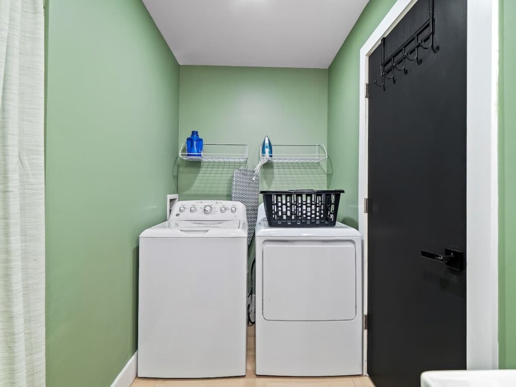 24f01db4 39d2 41 uXxqM