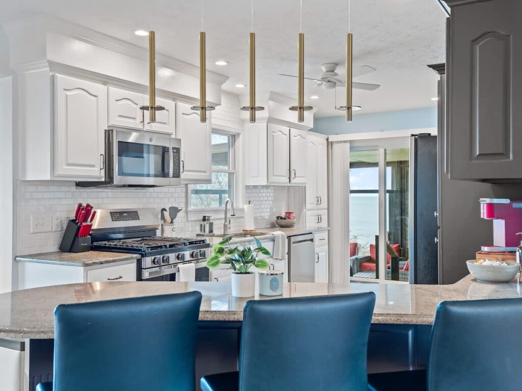 257a3daf 2ee8 4f Mf1R4