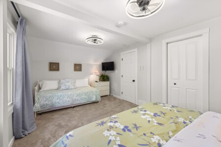 25b2c400 23fc 48 P UZk 1