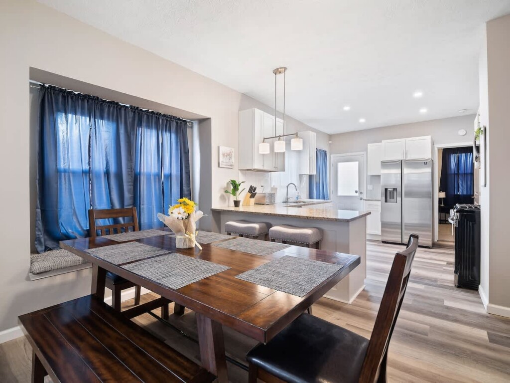 2627c23c a0c7 4f Y33Kp