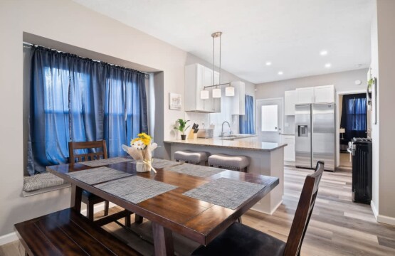 2627c23c a0c7 4f Y33Kp