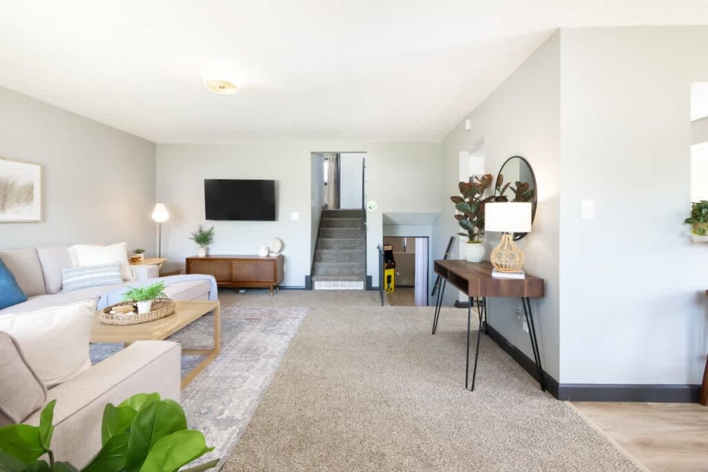 27af7358 2b2f 4f ePzey