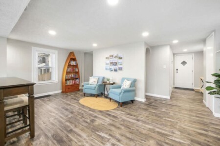 28f4282f 5c48 4d hloah