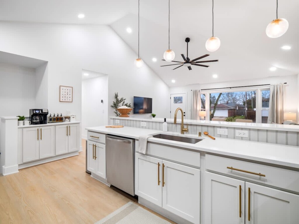 2ca34c6b cbb6 45 v4EN8