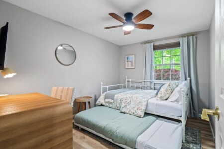 2f404487 f8c6 4a 2SbbD