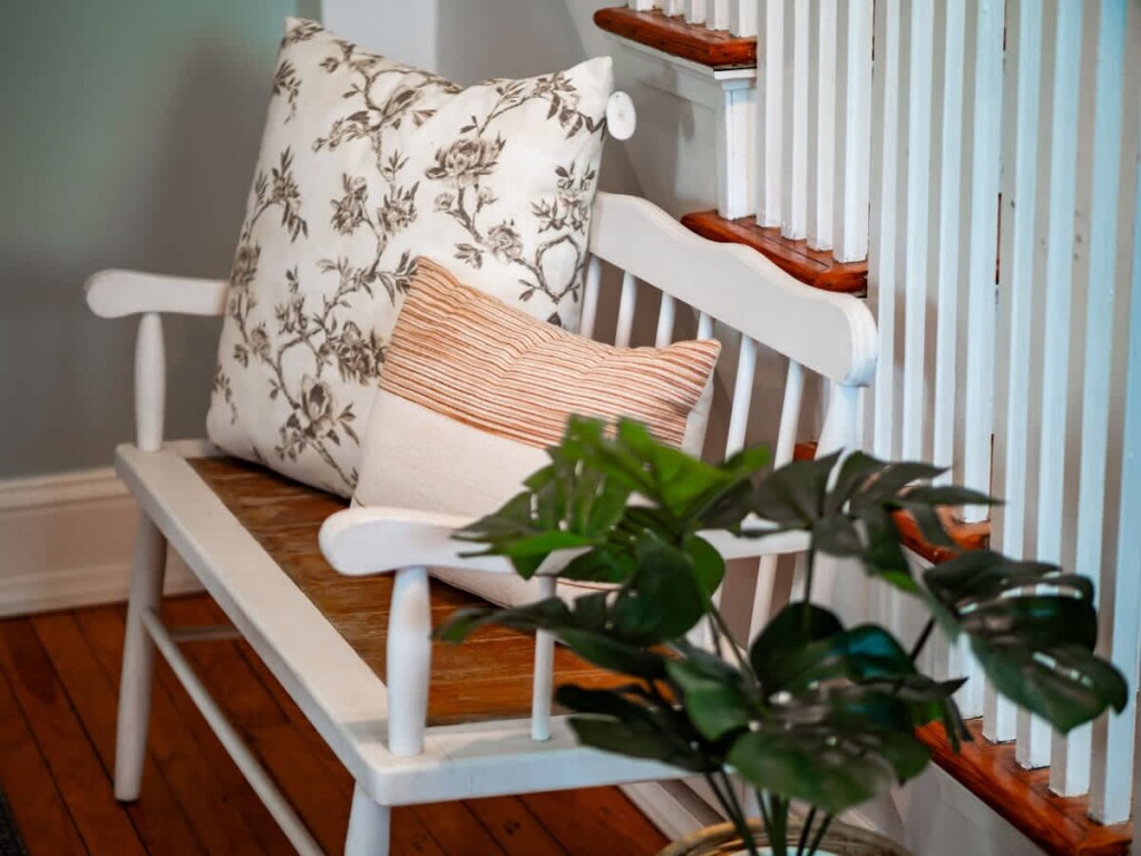 30abb6ca b975 4c qfUeL