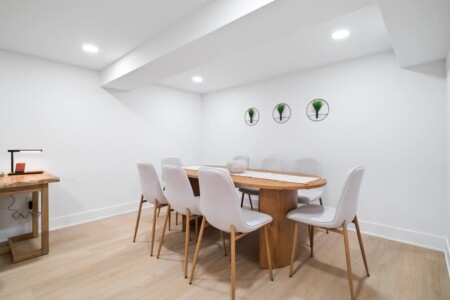 318b2801 483f 4d hFf7X