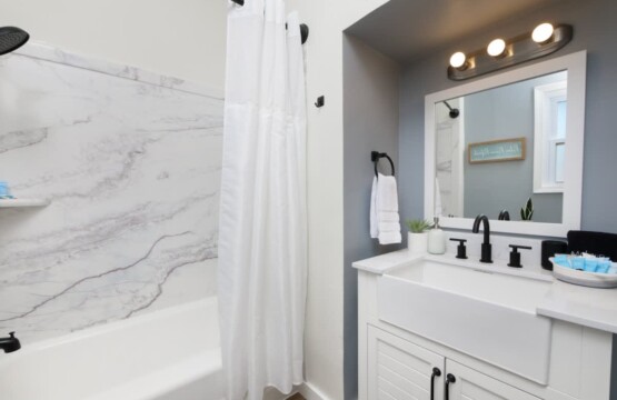 330e5c26 aba7 4e 8fBdC