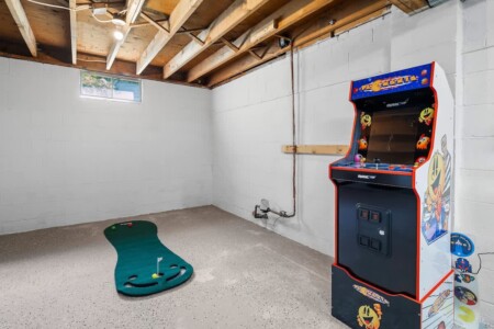 33e1e3cc 6701 43 pbnCo