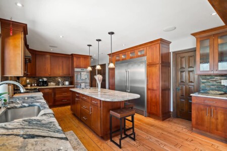 357d63b8 47e4 4e RfcQV