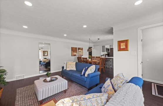 3b5981eb 5bcd 44 GAp7W 1