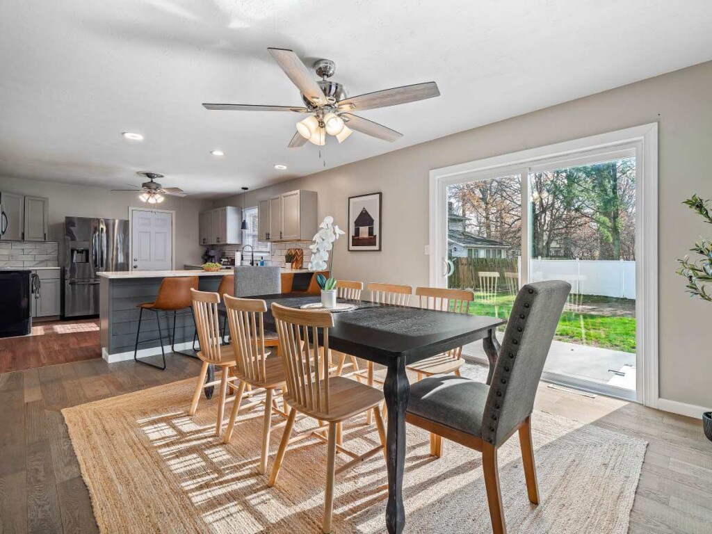 3b7ca96f 79e5 45 WtM2P