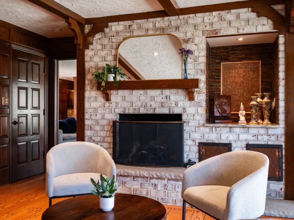 3fbde303 83f5 49 SrwSx