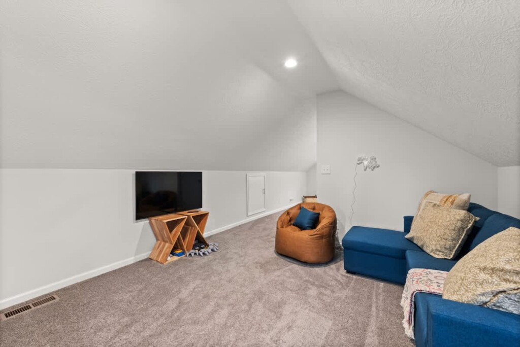 4e937350 6746 41 FRYMA