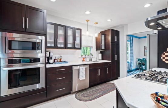 4eeb44e5 66ec 4d mX6f3