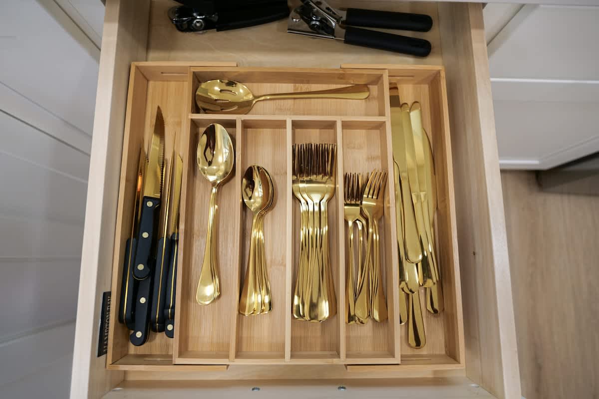 4f0c3476 f901 41 4c7v 1