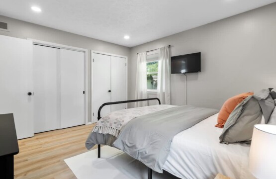 508f24a6 f6fe 4f JbqWE