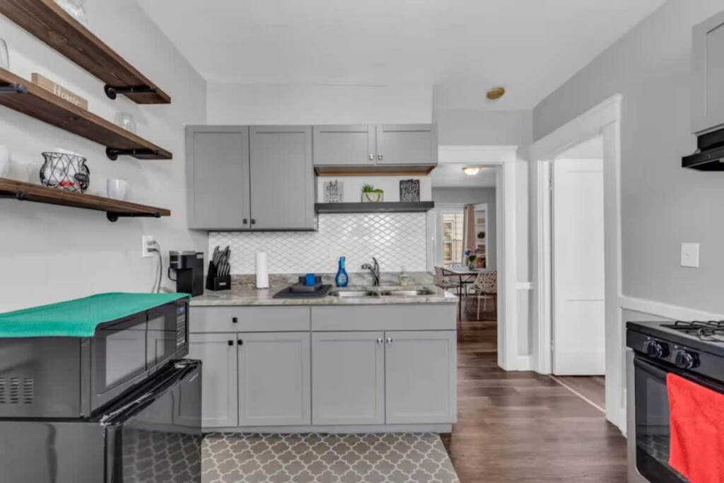 51983e4c 47d2 41 cJ uj