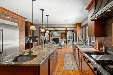 5240a41e 1f98 4f 2R7IY