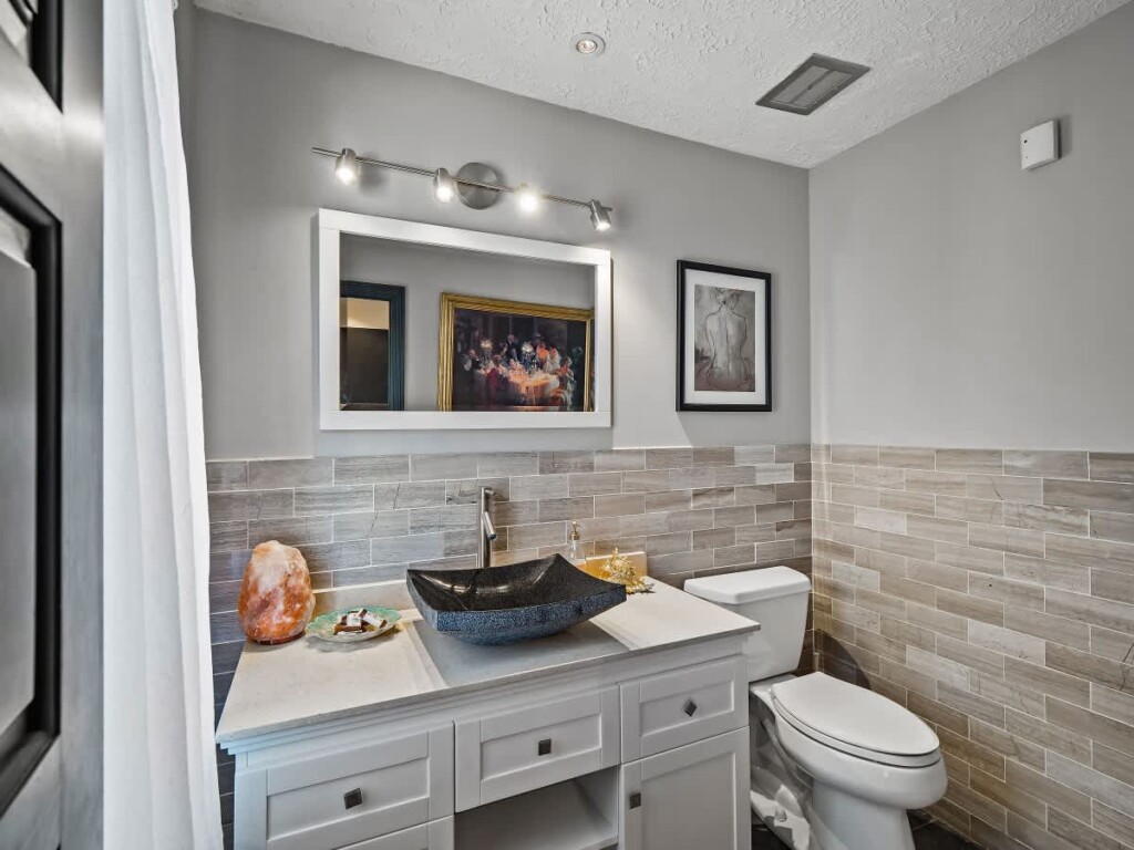 5324c7c4 73a3 43 0jEWJ