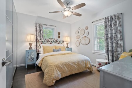 5535f284 1257 49 O7e6m