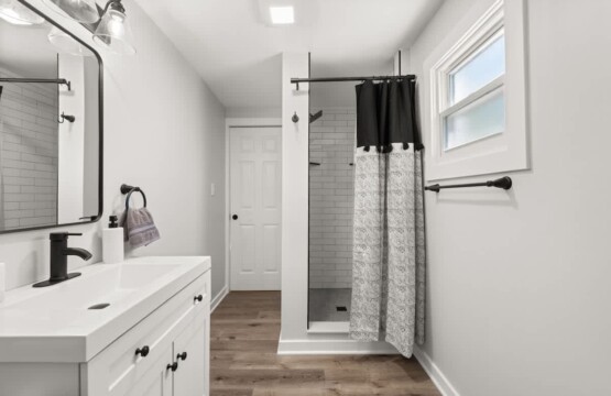 57e38681 58d6 4b XZCiG