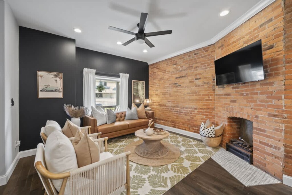 58d53fd8 3db2 45 eZGo3.jpg