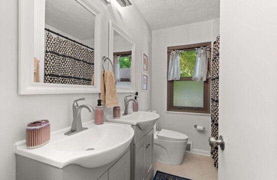 602cd5fb db4b 4c EPKiV 1