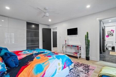 61c5ca21 32f3 4c RCF0m