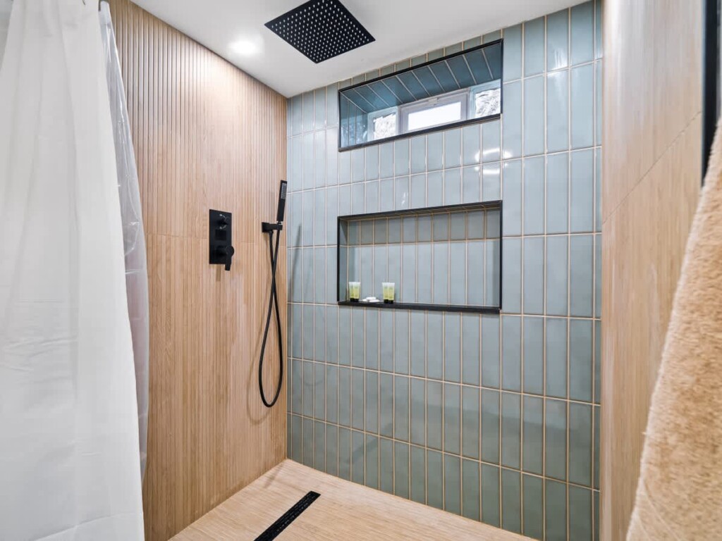 6830bcc3 d1a7 44 QOdef