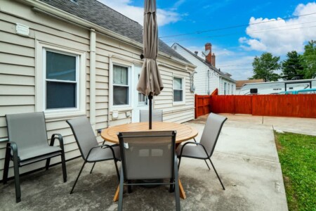 687a1909 4984 4d maRFA