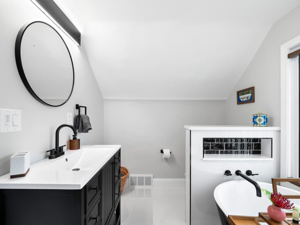 6974184a bac6 4b RiCxs