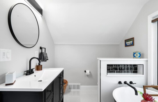 6974184a bac6 4b RiCxs