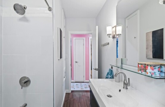 6dac7df8 4787 49 kWH7M