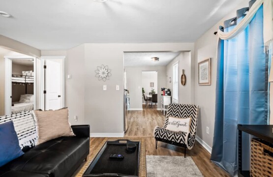 6fee6824 5cd8 44 mWVKD