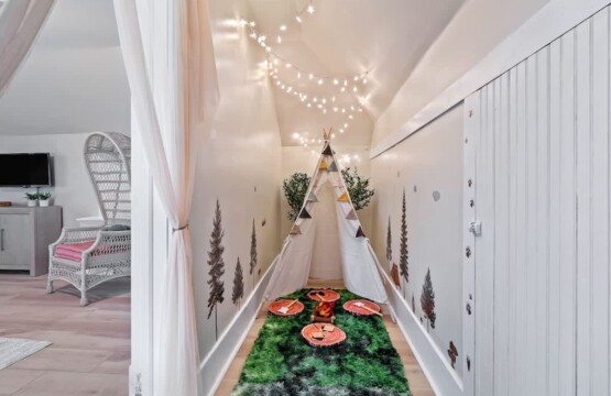 719d4499 ec64 49 5t8Gl