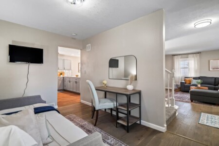 728f9f0b a20e 48 e3UXe