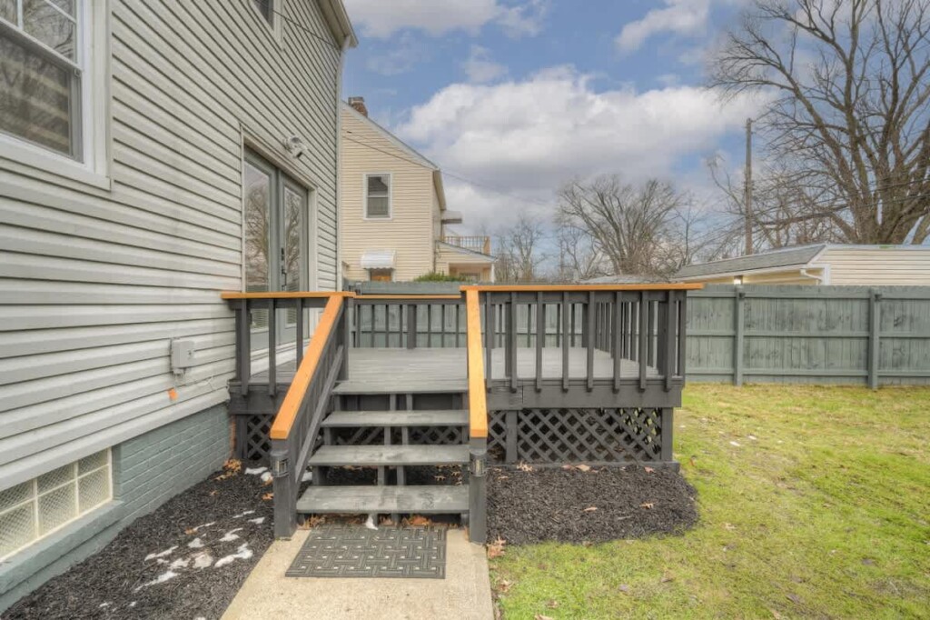 73a8c83f 8b12 4d CDe4d