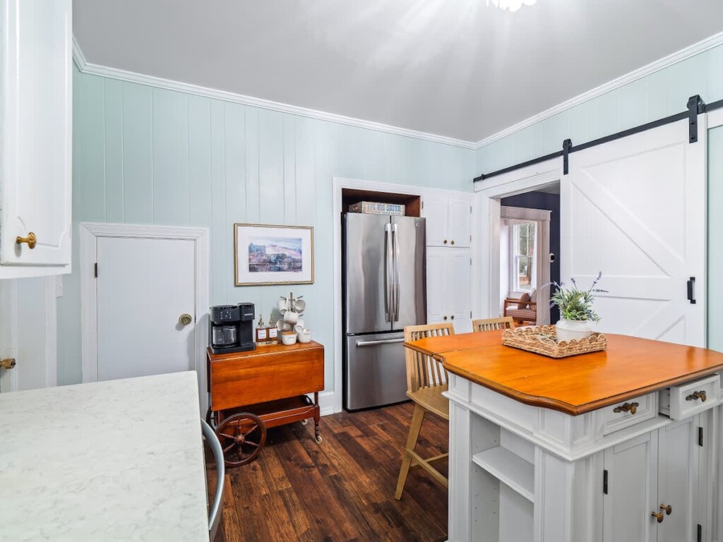 74223159 30fc 4b ycLPg