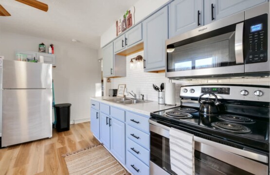 7780017a 9ec1 4f 8tOfn